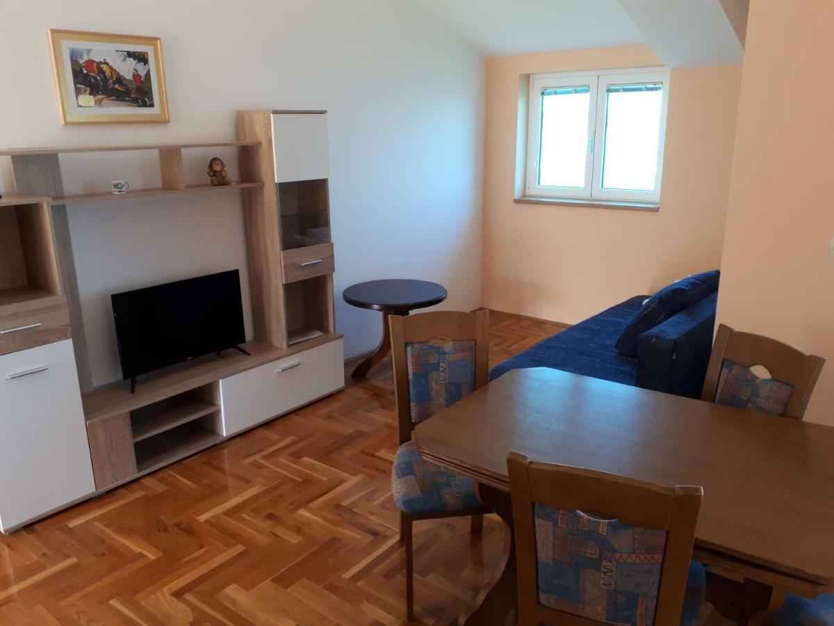 Apartments Horvat On Island Pag Vlašići Exterior foto